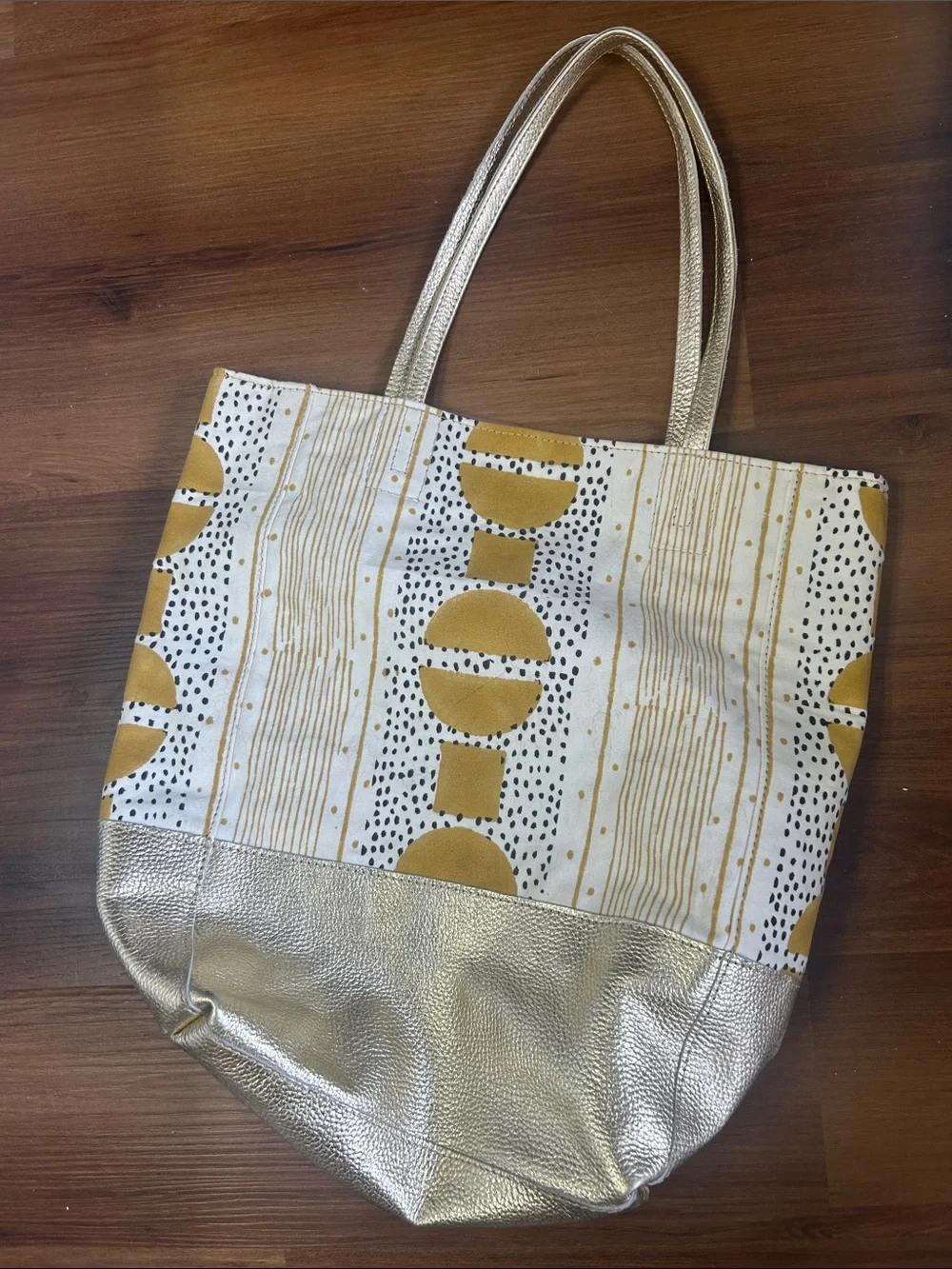 Sseko bucket bag